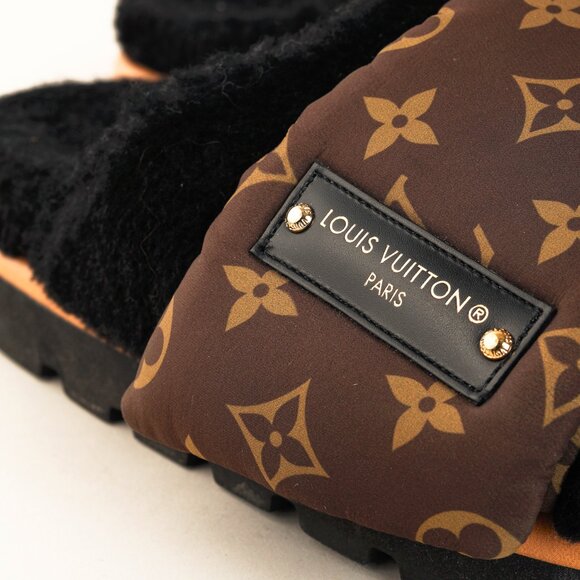 Louis Vuitton 2022 Pool Pillow Comfort Mules in Black Shearling & Monogram Nylon - Picture 7 of 12
